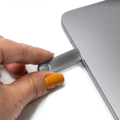 Memoria USB ROY