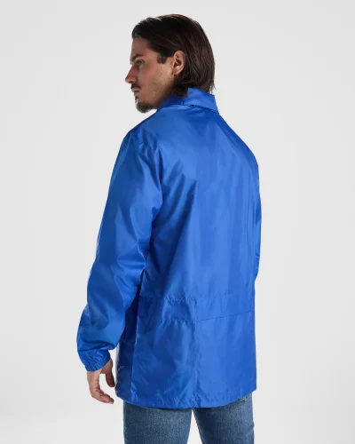 Chubasquero Island Roly