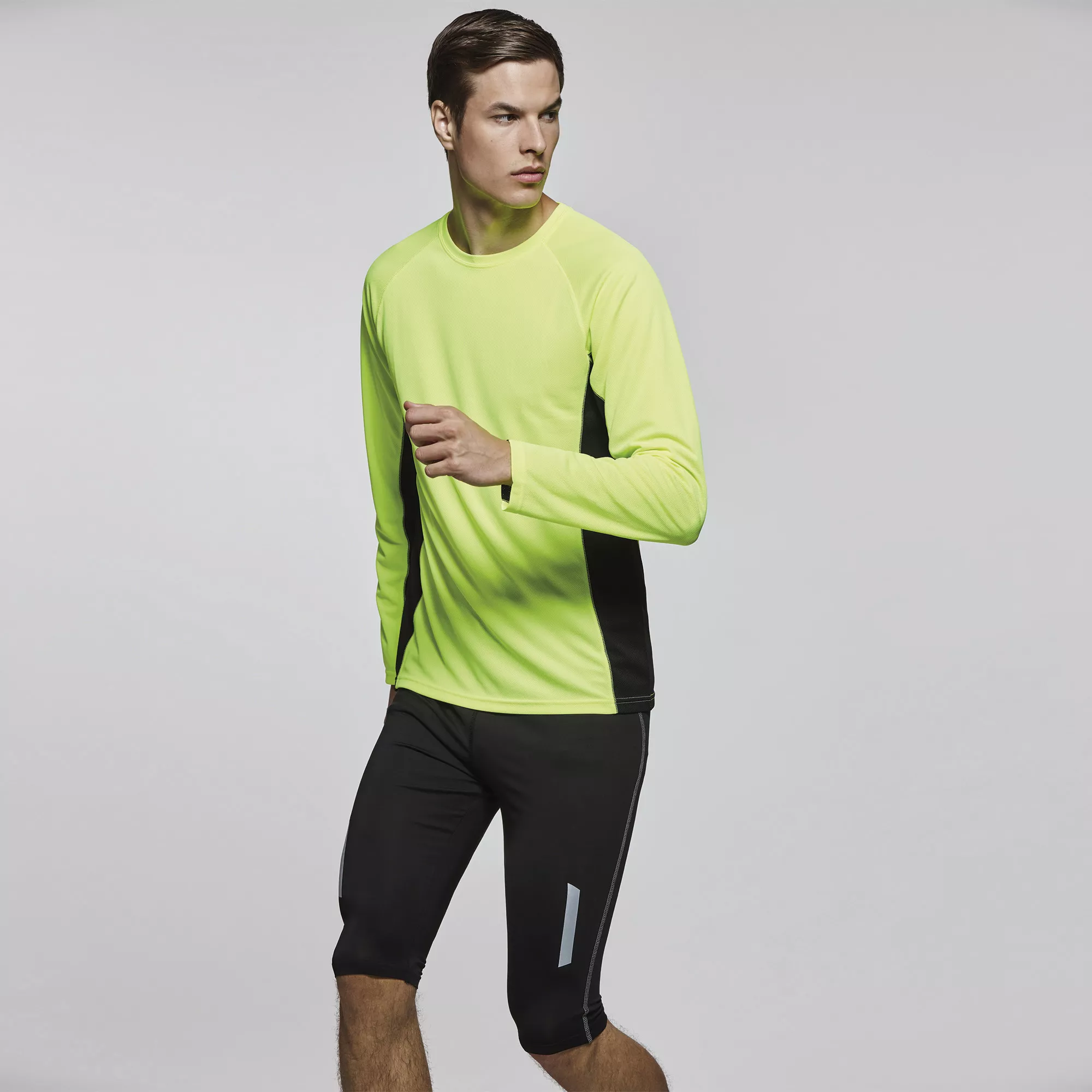 Camiseta Shanghai M/L Roly - OUTLET